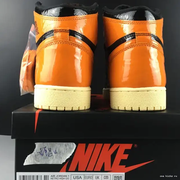 Chep Onekick 555088-028 Air Shattered Retro High Backboard - 1 3.0 Jordan 0408